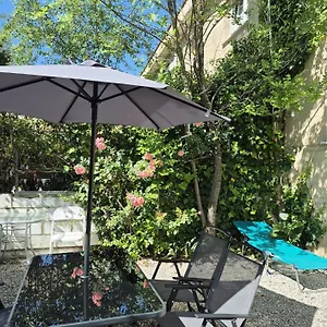 Cool Basement In Hosts House With Private Terrace And Bbq Appartement Zizur Mayor