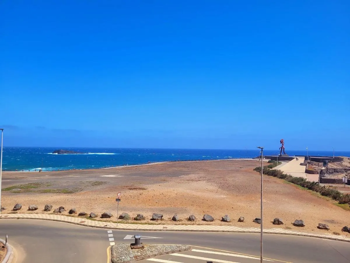 דירות Casa Faro De ארינאגה