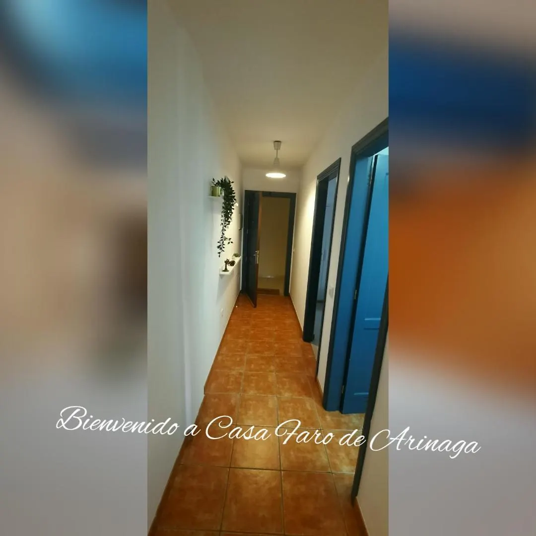 דירות Casa Faro De ארינאגה